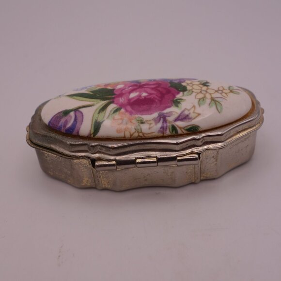 Vintage Metal Made in Japan Pill Box with Ceramic Top featuring Flower Design - Picture 7 of 14